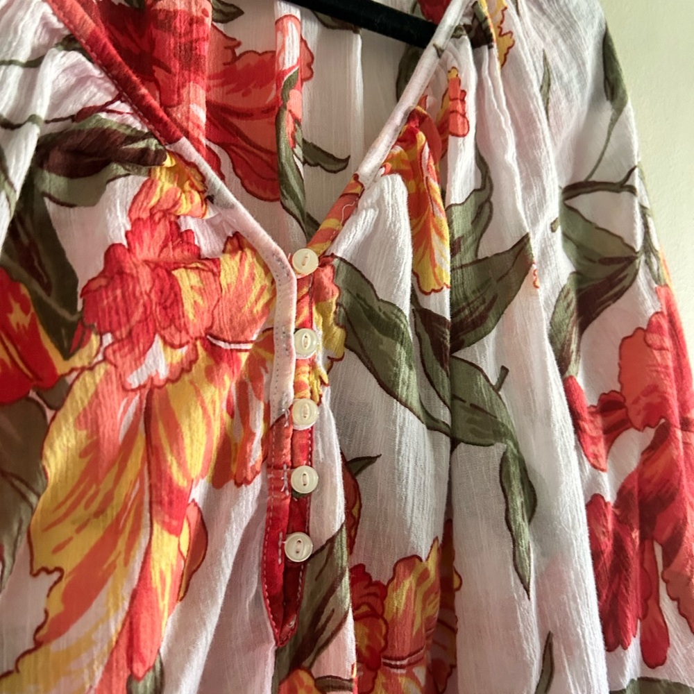 Chaps 100% Cotton White Floral Tropical Vacation Top Blouse - Picture 9 of 11